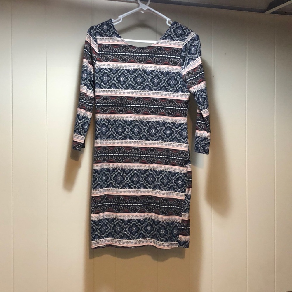 Patterned mid back mini